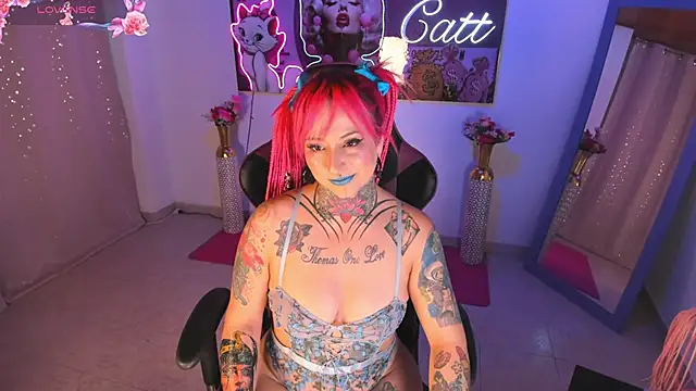 Snapshot of catt_monroe chatting on September 27, 2025, 2:01 pm catt monroe online show from September 27, 2025, 2:01 pm