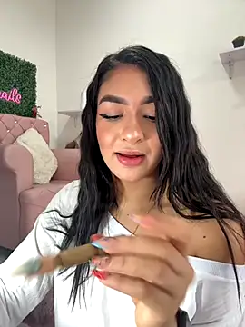 jenn fit online show from October 2, 2025, 8:34 pm