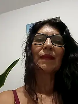 swity foster online show from October 7, 2025, 9:10 am