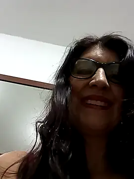 swity foster online show from September 13, 2025, 8:36 am