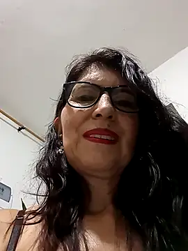 swity foster online show from October 8, 2025, 9:00 am