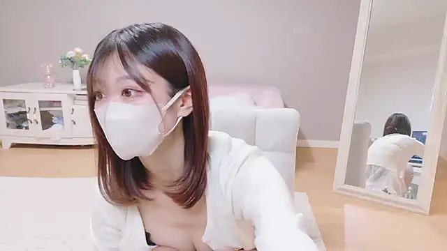 Snapshot of Yuna-ch chatting on February 23, 2026, 5:30 am Yuna-ch online show from February 23, 2026, 5:30 am