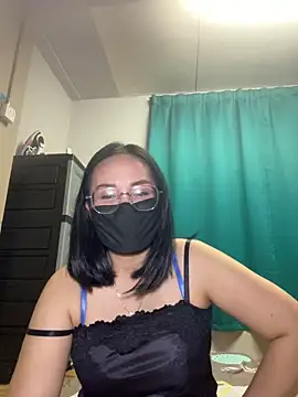 Snapshot of melyiaaa chatting on April 29, 2026, 2:54 pm melyiaaa online show from April 29, 2026, 2:54 pm