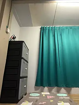 Snapshot of melyiaaa chatting on February 24, 2026, 3:24 pm melyiaaa online show from February 24, 2026, 3:24 pm