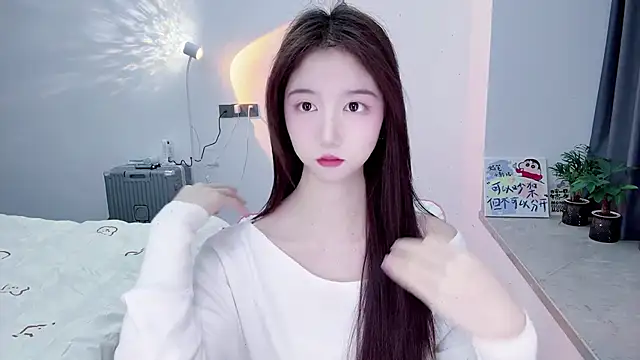 Snapshot of suger-TT chatting on December 15, 2025, 12:33 pm suger-TT online show from December 15, 2025, 12:33 pm