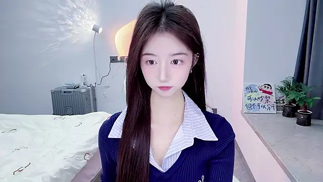 Snapshot of suger-TT chatting on December 18, 2025, 11:36 am suger-TT online show from December 18, 2025, 11:36 am