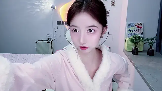 Snapshot of suger-TT chatting on November 16, 2025, 4:12 pm suger-TT online show from November 16, 2025, 4:12 pm