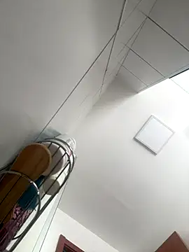 Snapshot of Ccffffjjik chatting on December 18, 2025, 4:44 pm Ccffffjjik online show from December 18, 2025, 4:44 pm