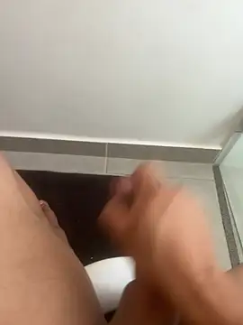 Snapshot of Ccffffjjik chatting on January 11, 2026, 7:21 pm Ccffffjjik online show from January 11, 2026, 7:21 pm