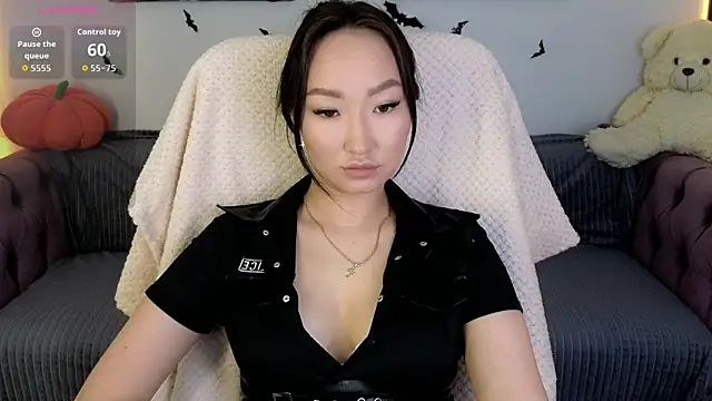 Snapshot of Mary_Driden chatting on October 31, 2025, 11:07 am Mary Driden online show from October 31, 2025, 11:07 am