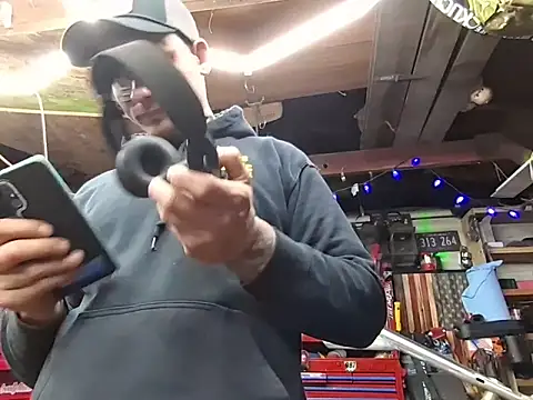 twistafatpipe online show from March 12, 2026, 2:28 am