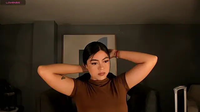 NataliaGaret online show from December 14, 2025, 2:51 am