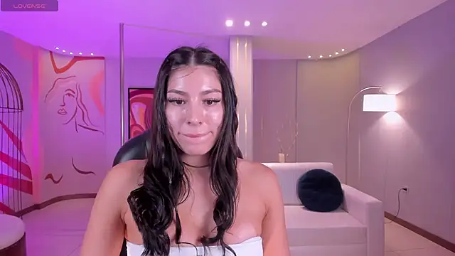 MaddisonTaylor1 online show from December 15, 2025, 7:20 pm