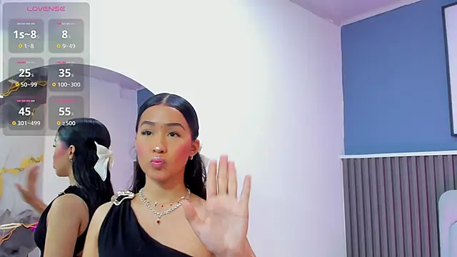 Snapshot of lily__star chatting on November 6, 2025, 3:32 am lily star online show from November 6, 2025, 3:32 am