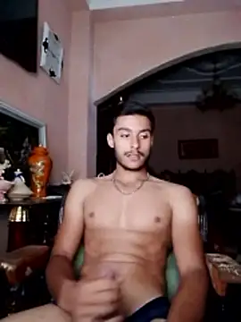 Ellyakine1 online show from November 2, 2025, 2:33 pm