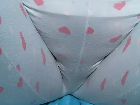 Snapshot of Darkplay_extreme chatting on November 2, 2025, 1:05 pm Darkplay extreme online show from November 2, 2025, 1:05 pm