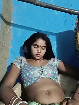 Snapshot of Harini_Gautam chatting on May 22, 2026, 4:27 pm Harini Gautam online show from May 22, 2026, 4:27 pm