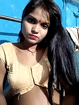 Snapshot of Harini_Gautam chatting on September 8, 2025, 6:18 pm Harini Gautam online show from September 8, 2025, 6:18 pm