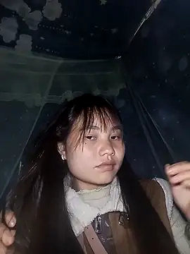 Snapshot of EllyBaby20 chatting on March 4, 2026, 5:04 am EllyBaby20 online show from March 4, 2026, 5:04 am