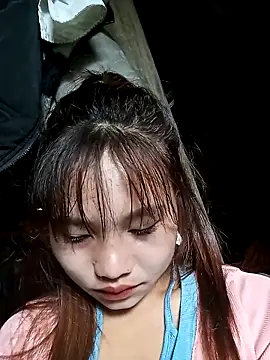 EllyBaby20 online show from September 26, 2025, 1:34 am