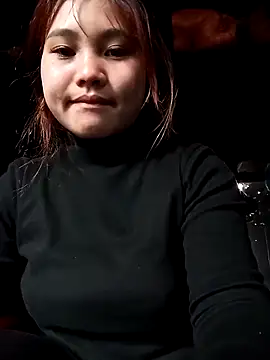 Snapshot of EllyBaby20 chatting on February 5, 2026, 1:34 am EllyBaby20 online show from February 5, 2026, 1:34 am