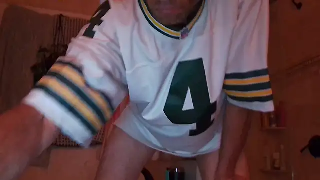 TallDrink11 online show from October 27, 2025, 8:04 am