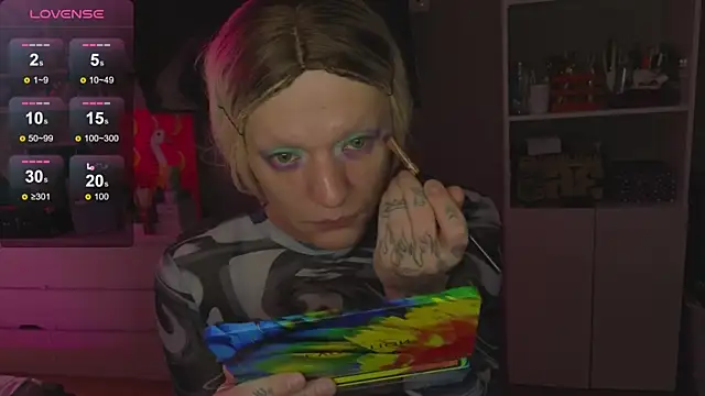 Kkkylie online show from February 7, 2026, 3:25 am