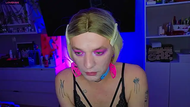 Kkkylie online show from February 3, 2026, 1:16 pm