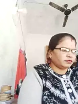 Snapshot of Bhavna_hot chatting on February 6, 2026, 8:10 am Bhavna hot online show from February 6, 2026, 8:10 am