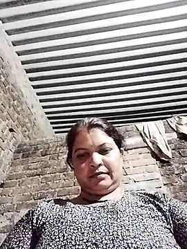 Snapshot of Bhavna_hot chatting on October 3, 2025, 10:00 pm Bhavna hot online show from October 3, 2025, 10:00 pm