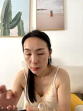 manmanyu520 online show from September 22, 2025, 2:17 am