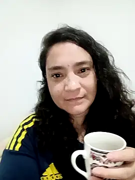 Snapshot of _im_alaya chatting on February 28, 2026, 9:14 pm im alaya online show from February 28, 2026, 9:14 pm