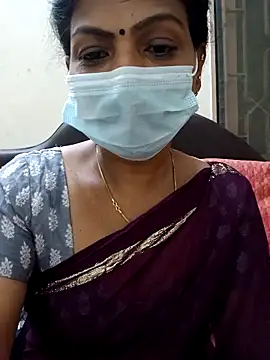 Snapshot of Rithya27 chatting on February 3, 2026, 6:13 pm Rithya27 online show from February 3, 2026, 6:13 pm