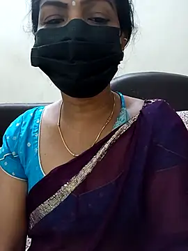 Snapshot of Rithya27 chatting on February 19, 2026, 6:16 pm Rithya27 online show from February 19, 2026, 6:16 pm