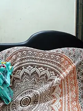 Snapshot of Rithya27 chatting on February 16, 2026, 5:44 pm Rithya27 online show from February 16, 2026, 5:44 pm