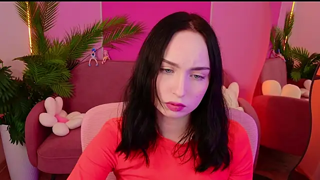 Snapshot of MonikaCarter chatting on October 20, 2025, 11:55 am MonikaCarter online show from October 20, 2025, 11:55 am