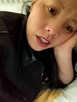 Sinejdk3 online show from November 5, 2025, 11:52 pm