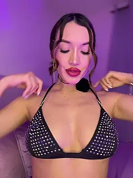 Bella-taylorr online show from February 6, 2026, 6:31 am