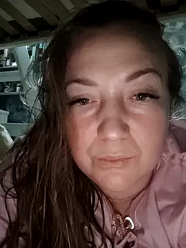 Snapshot of Kiss_Eva chatting on December 21, 2025, 9:15 pm Kiss Eva online show from December 21, 2025, 9:15 pm