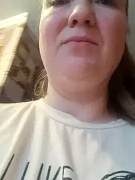 Snapshot of Kiss_Eva chatting on November 9, 2025, 1:26 pm Kiss Eva online show from November 9, 2025, 1:26 pm