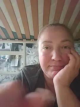 Snapshot of Kiss_Eva chatting on May 29, 2026, 4:35 pm Kiss Eva online show from May 29, 2026, 4:35 pm