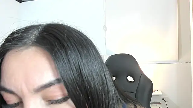 Snapshot of Ms_milarose chatting on September 25, 2025, 3:12 am Ms milarose online show from September 25, 2025, 3:12 am