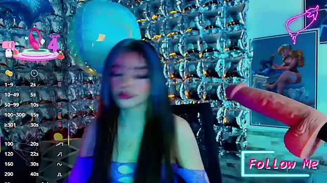  sakura sweet online show from October 18, 2025, 2:24 am