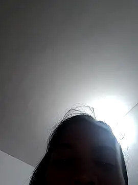 Snapshot of CloeeHills_ chatting on September 20, 2025, 7:24 am CloeeHills online show from September 20, 2025, 7:24 am