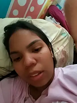 Snapshot of CloeeHills_ chatting on October 15, 2025, 2:58 pm CloeeHills online show from October 15, 2025, 2:58 pm