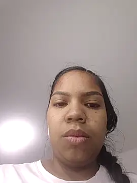 Snapshot of CloeeHills_ chatting on September 9, 2025, 10:25 am CloeeHills online show from September 9, 2025, 10:25 am