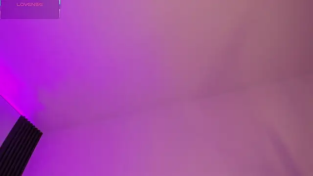 ShaunaDream online show from March 7, 2026, 4:52 am