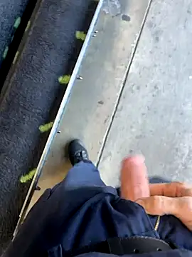 Snapshot of 66Retro99 chatting on October 17, 2025, 9:49 pm 66Retro99 online show from October 17, 2025, 9:49 pm