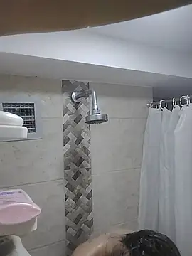 VioletxBloom online show from December 1, 2025, 8:21 pm