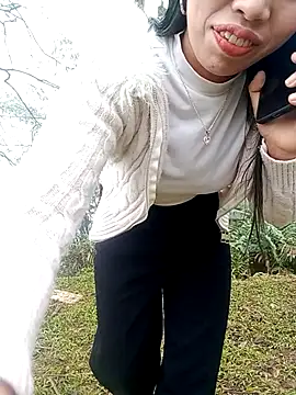 Snapshot of sulove_xx chatting on February 20, 2026, 6:26 am sulove xx online show from February 20, 2026, 6:26 am